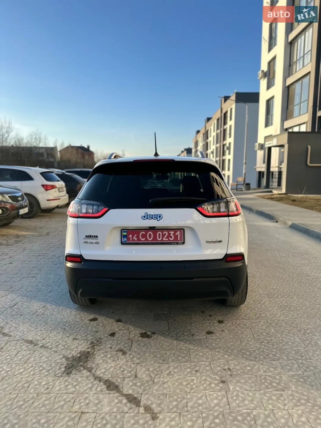 2019 Jeep Cherokee - мініатюра 4