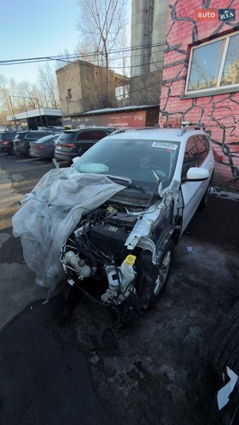 Внедорожник / Кроссовер Jeep Cherokee 2019 в Киеве