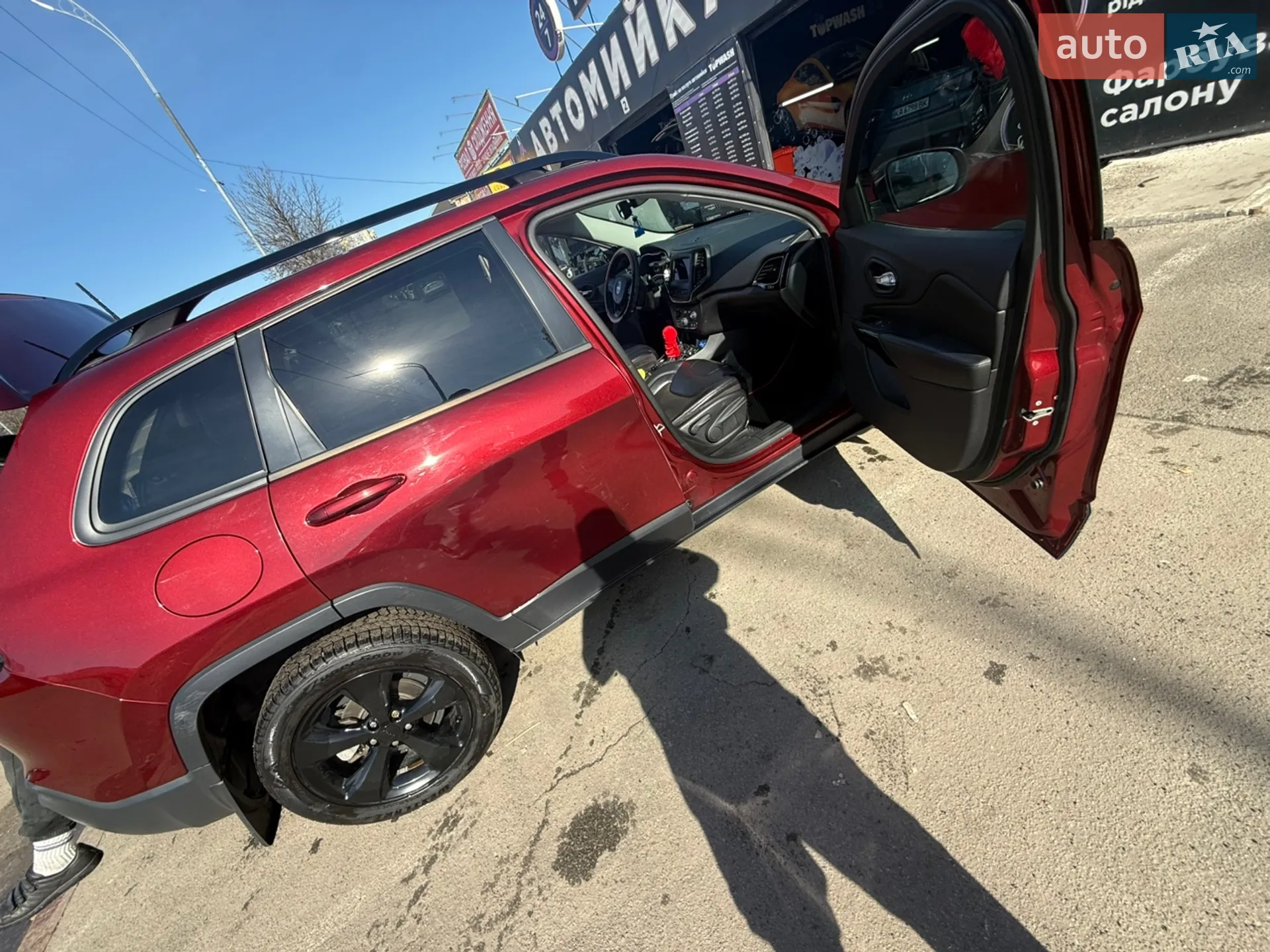2020 Jeep Cherokee - мініатюра 2