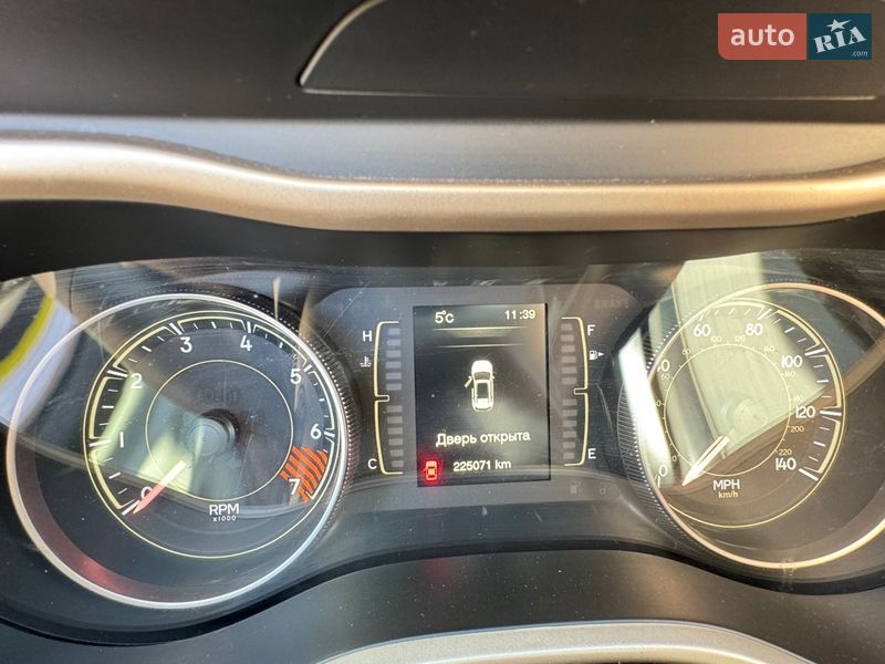 Внедорожник / Кроссовер Jeep Cherokee 2014 в Борисполе