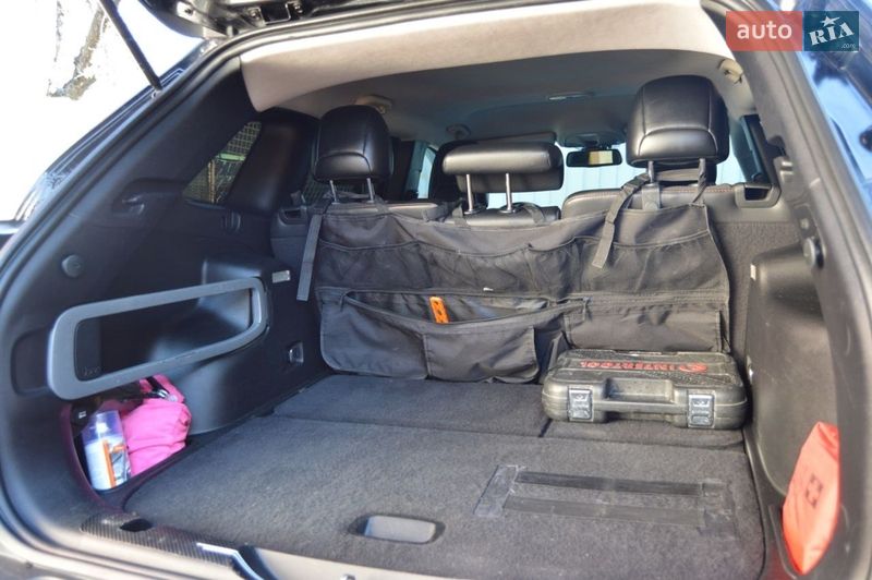 Внедорожник / Кроссовер Jeep Cherokee 2015 в Житомире