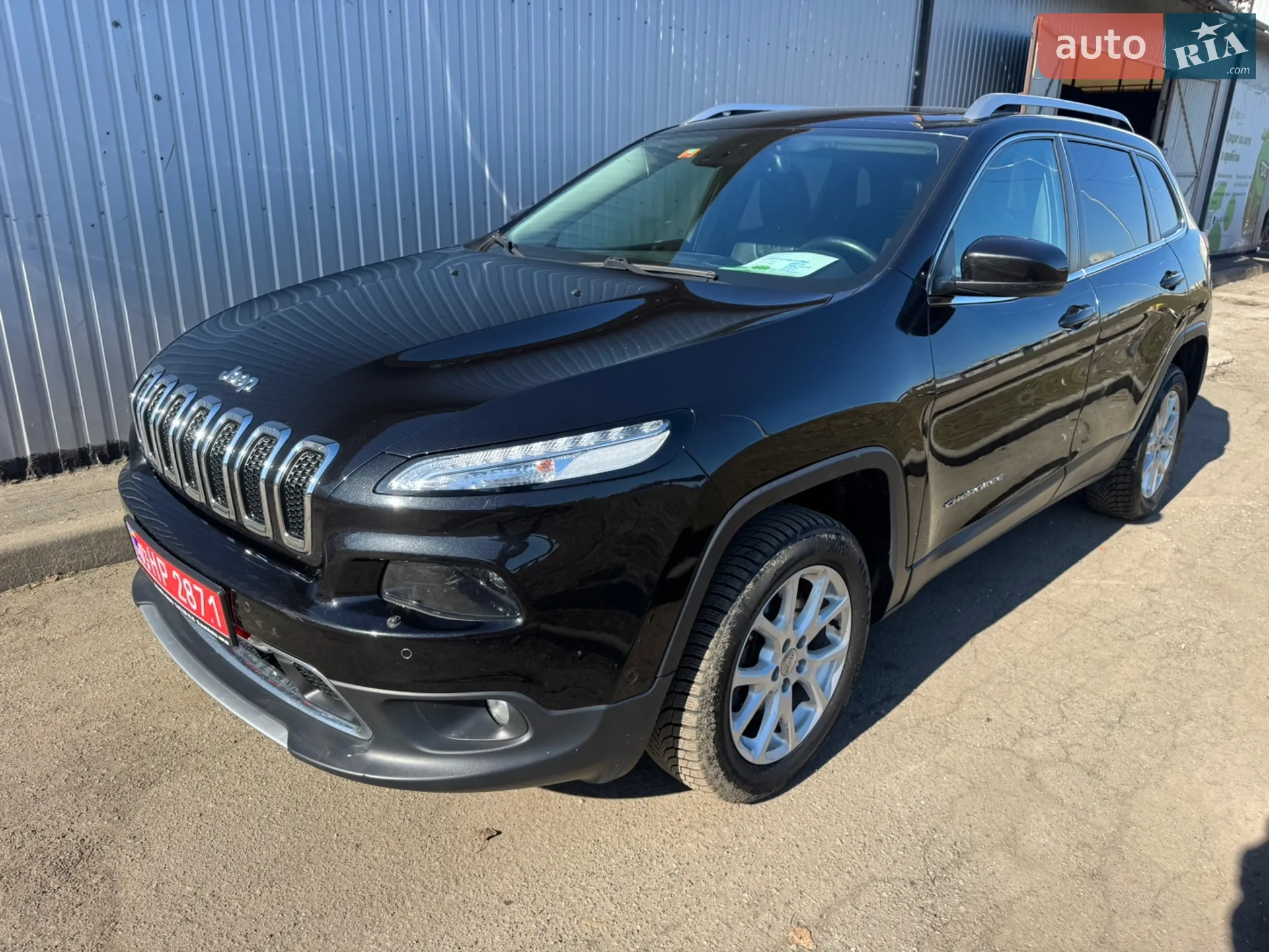 2015 Jeep Cherokee - мініатюра 6