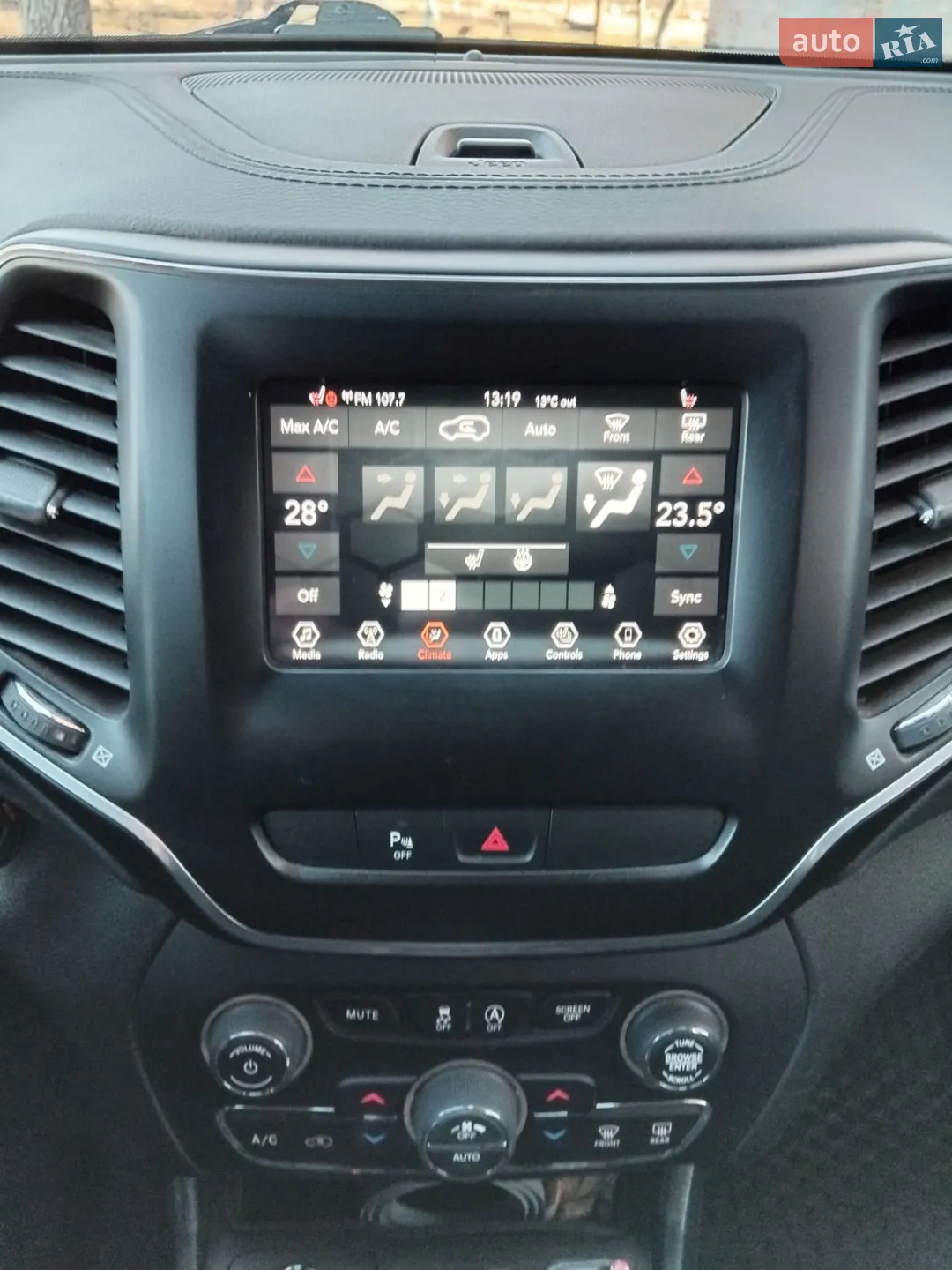 2019 Jeep Cherokee - мініатюра 7