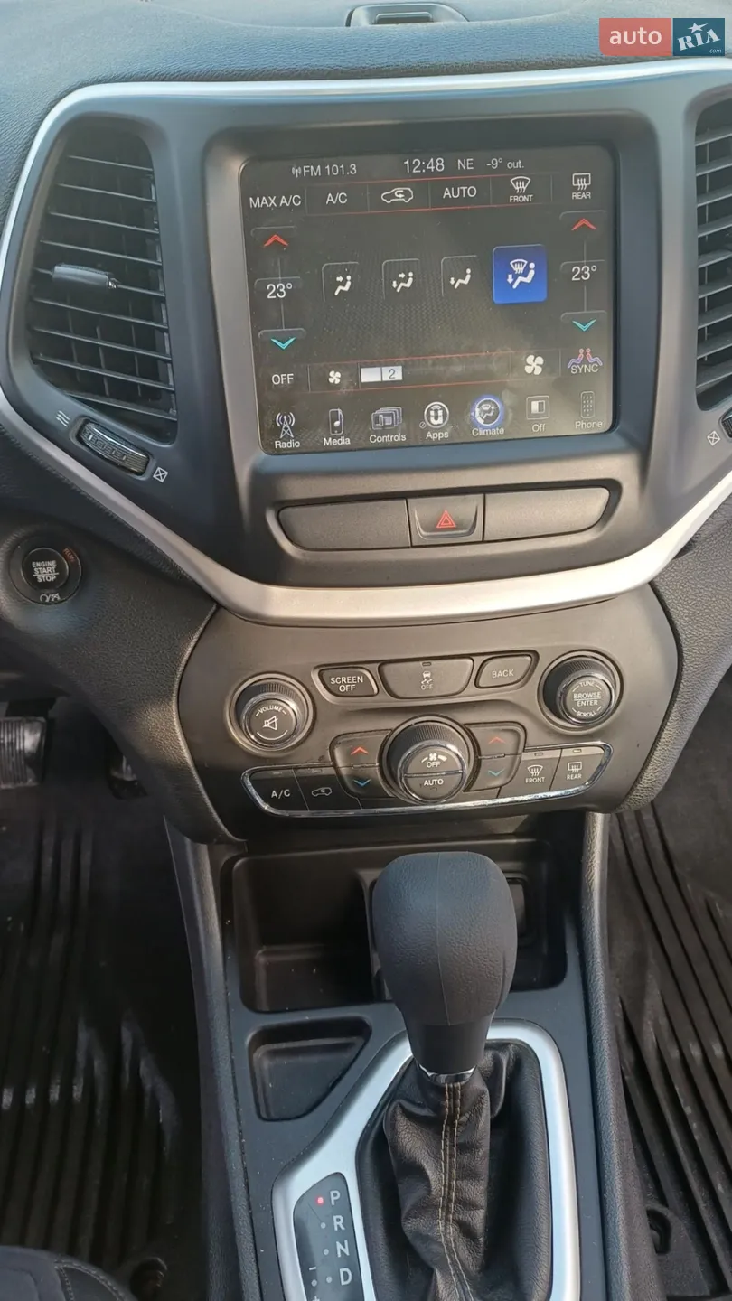 2017 Jeep Cherokee - мініатюра 15