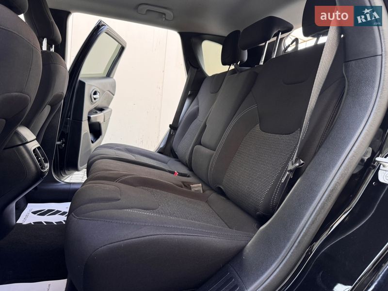 Внедорожник / Кроссовер Jeep Cherokee 2021 в Дрогобыче