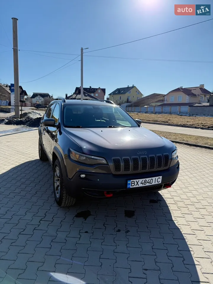 2019 Jeep Cherokee - мініатюра 29