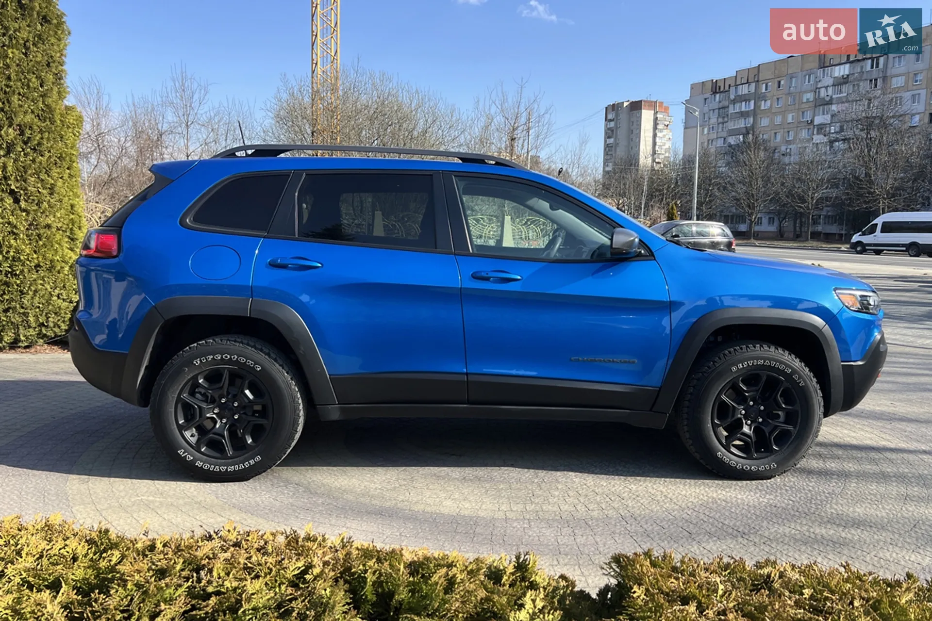 2021 Jeep Cherokee - мініатюра 8
