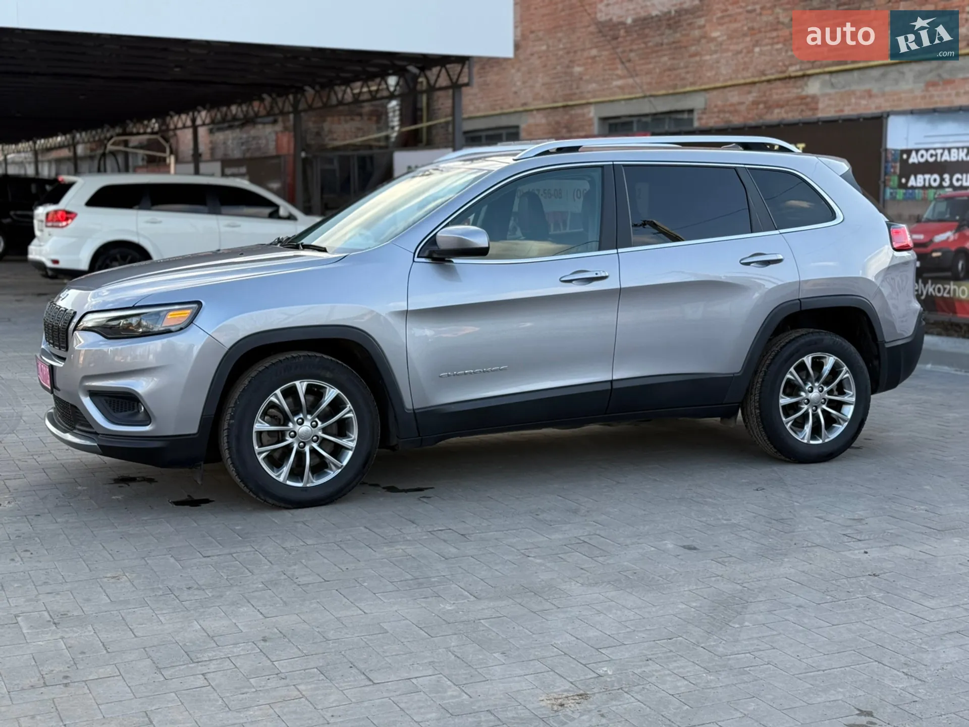 2018 Jeep Cherokee - мініатюра 30