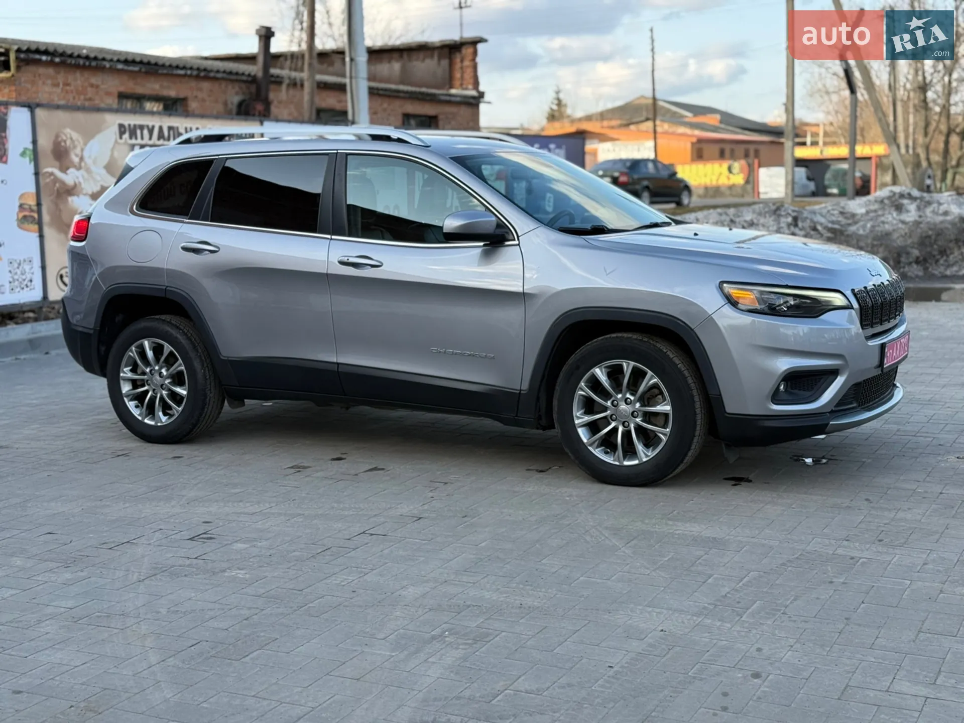 2018 Jeep Cherokee - мініатюра 33