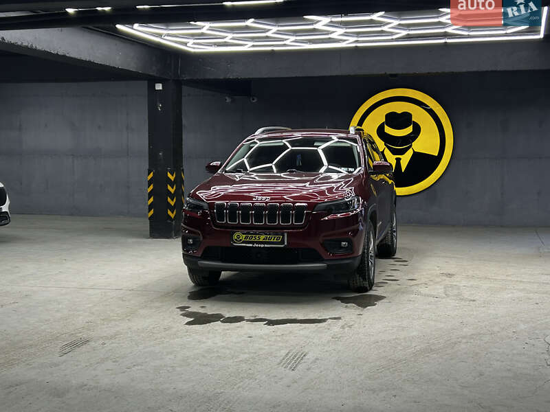 Внедорожник / Кроссовер Jeep Cherokee 2020 в Черновцах