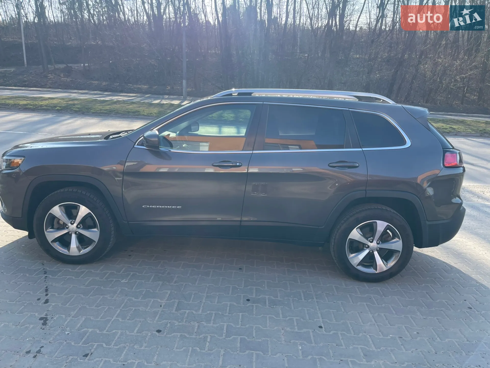 2018 Jeep Cherokee - мініатюра 7