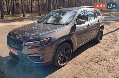 Внедорожник / Кроссовер Jeep Cherokee 2019 в Житомире