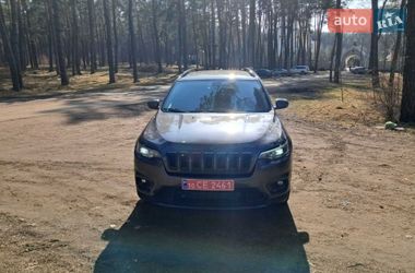 Внедорожник / Кроссовер Jeep Cherokee 2019 в Житомире