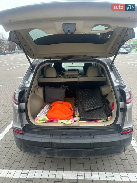 Позашляховик / Кросовер Jeep Cherokee 2019 в Одесі