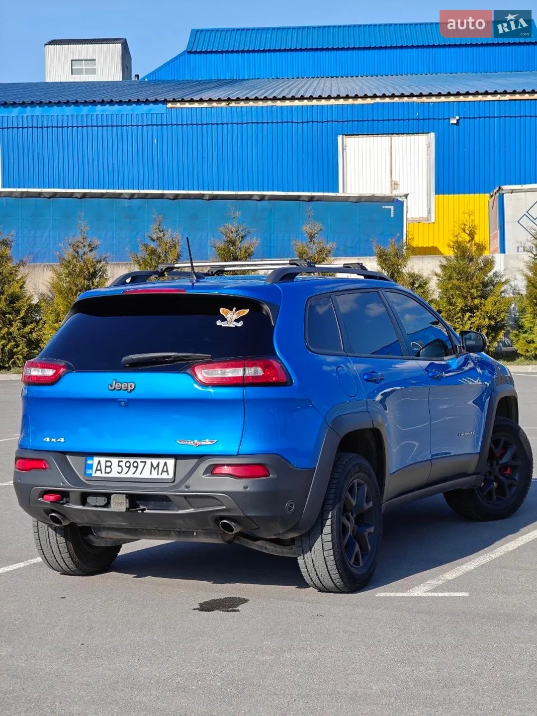 2017 Jeep Cherokee - мініатюра 3