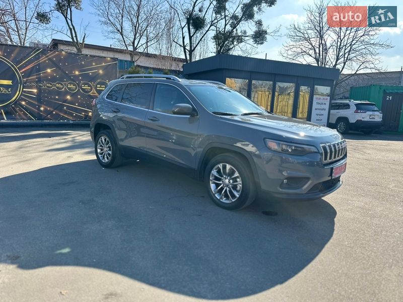 Внедорожник / Кроссовер Jeep Cherokee 2021 в Киеве