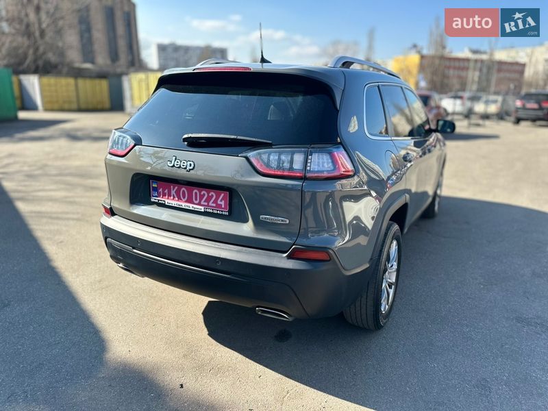 Внедорожник / Кроссовер Jeep Cherokee 2021 в Киеве