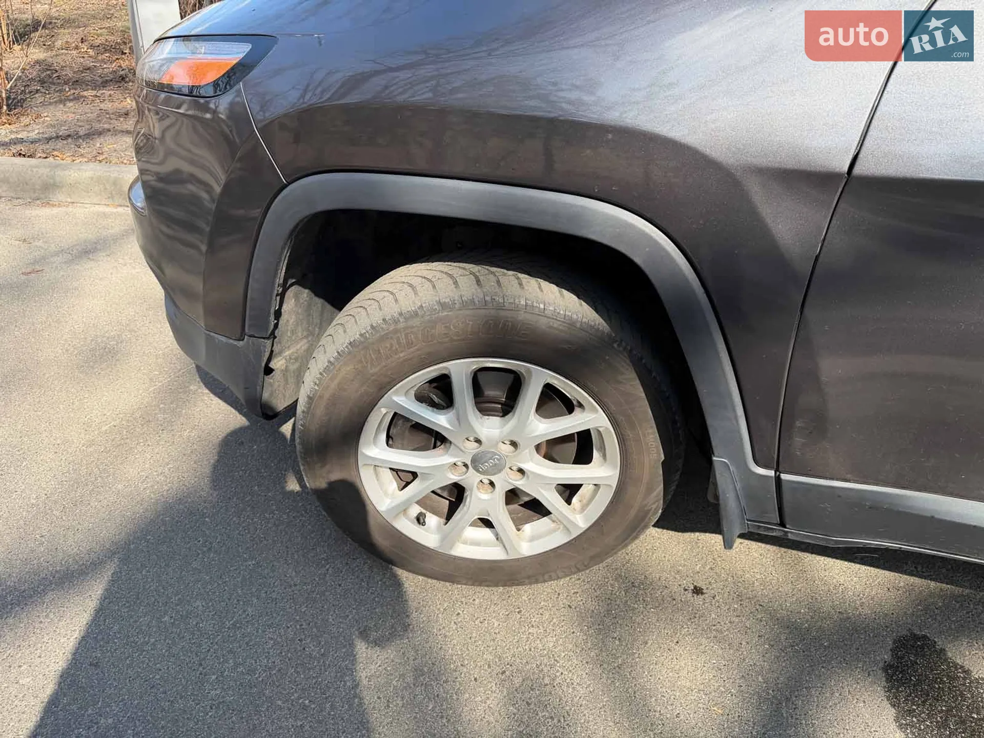 2016 Jeep Cherokee - мініатюра 10