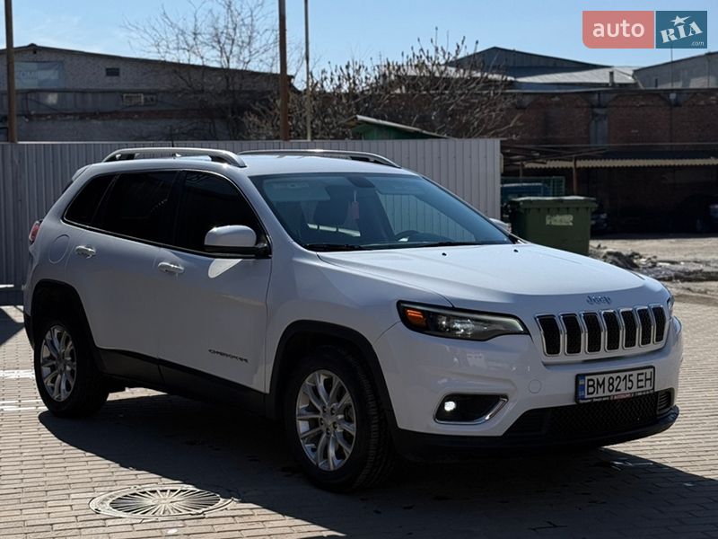 Внедорожник / Кроссовер Jeep Cherokee 2018 в Сумах
