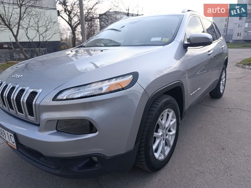 Внедорожник / Кроссовер Jeep Cherokee 2016 в Харькове