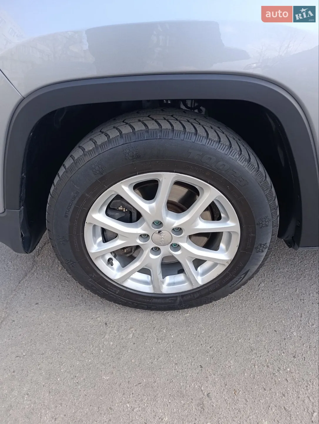 2016 Jeep Cherokee - мініатюра 12