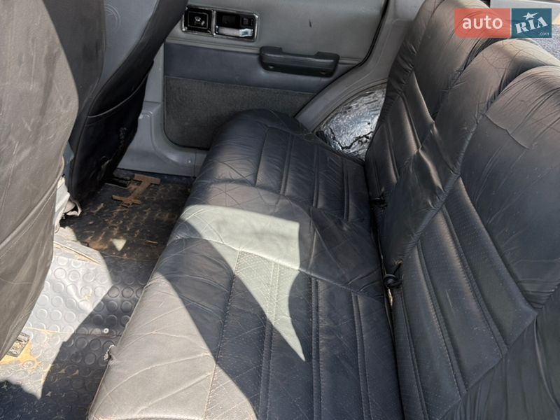 Внедорожник / Кроссовер Jeep Cherokee 1989 в Березному