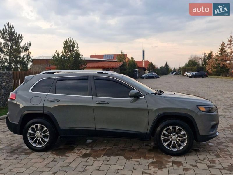 Позашляховик / Кросовер Jeep Cherokee 2019 в Івано-Франківську