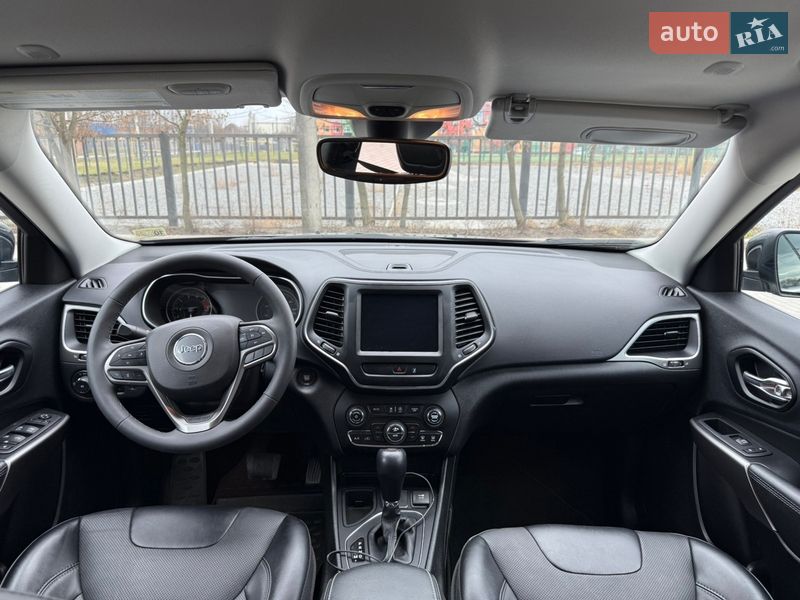 Внедорожник / Кроссовер Jeep Cherokee 2022 в Бердичеве