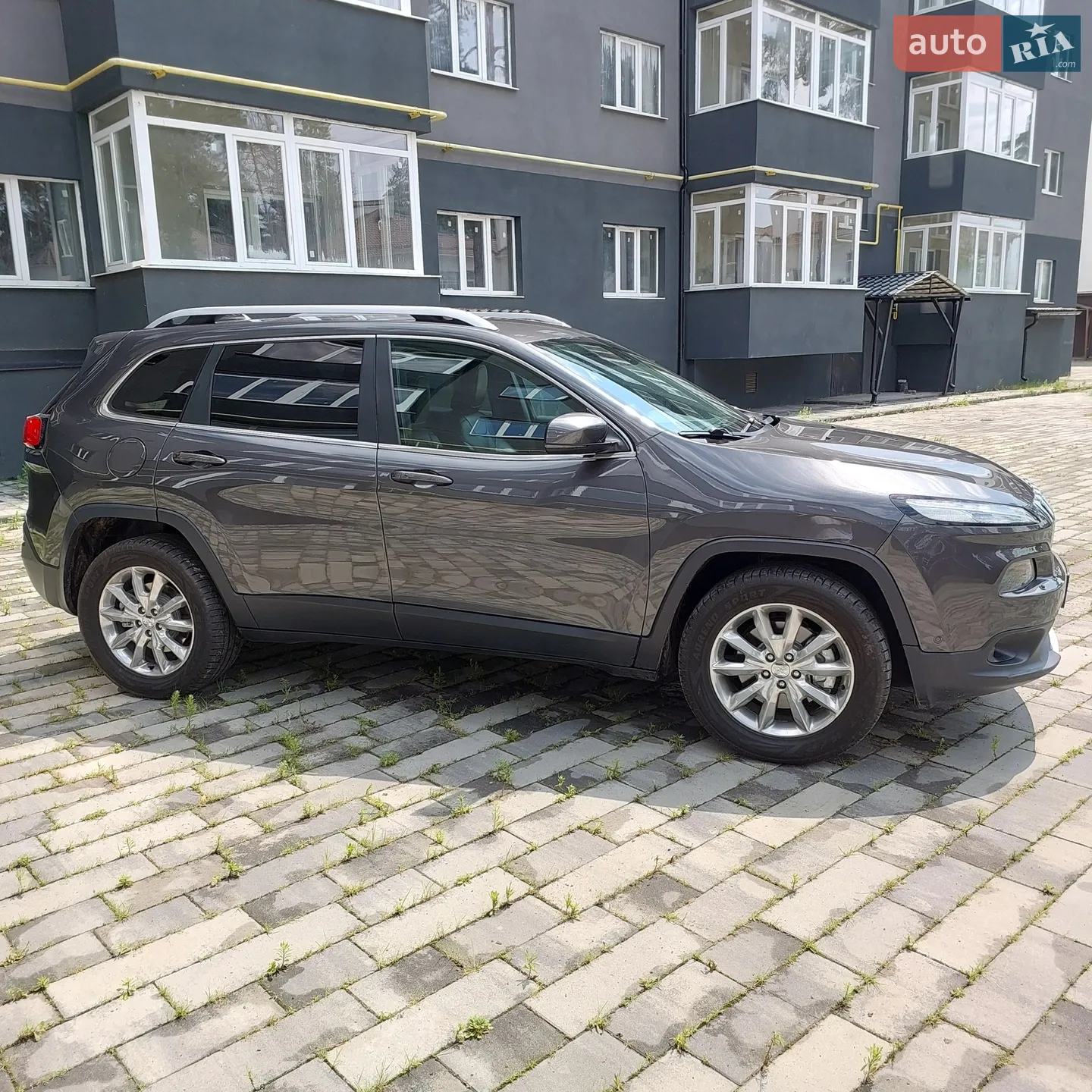 2014 Jeep Cherokee - мініатюра 4
