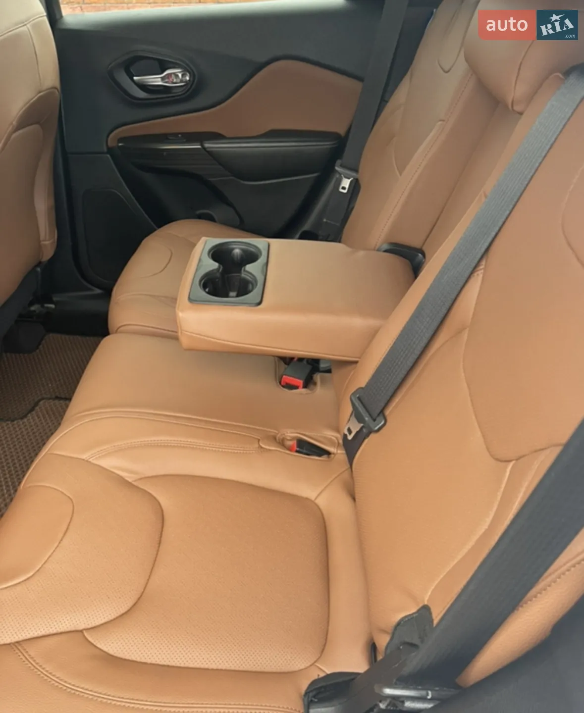 2015 Jeep Cherokee - мініатюра 8