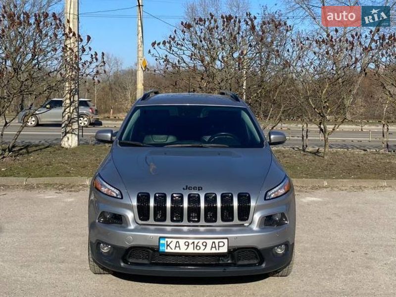 Внедорожник / Кроссовер Jeep Cherokee 2017 в Сумах