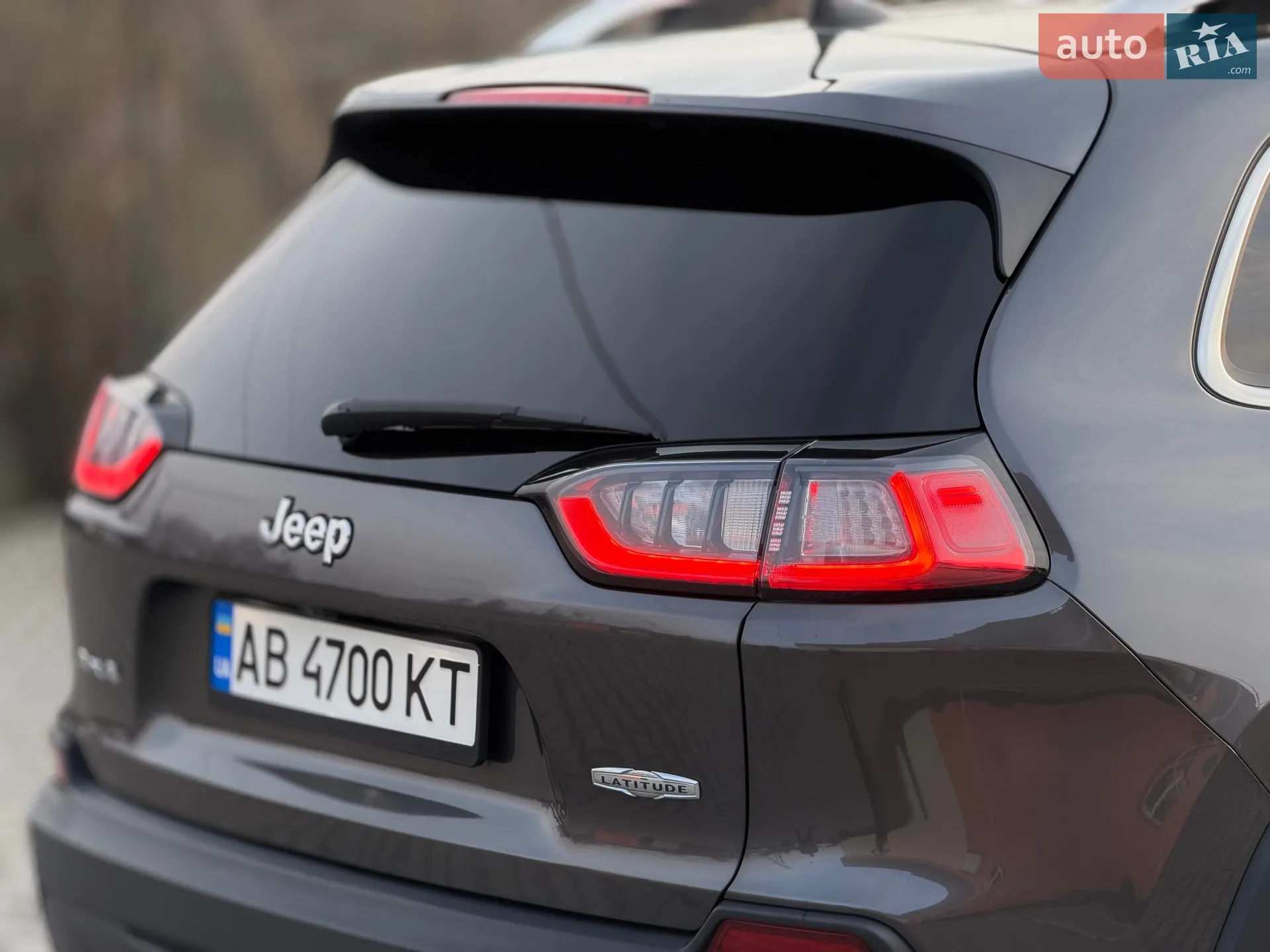 2018 Jeep Cherokee - мініатюра 17