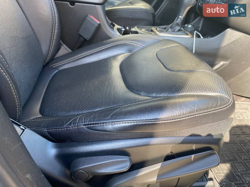 Внедорожник / Кроссовер Jeep Cherokee 2017 в Сумах