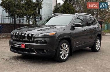 Позашляховик / Кросовер Jeep Cherokee 2015 в Києві