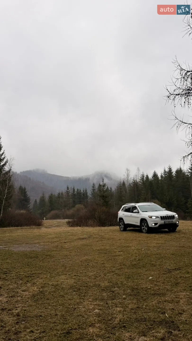 2019 Jeep Cherokee - мініатюра 3