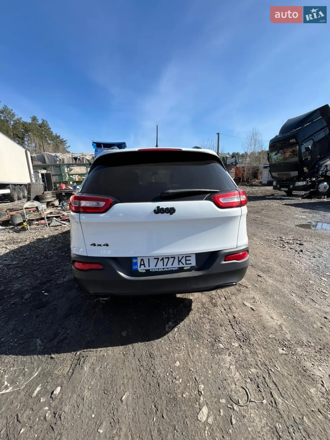 2016 Jeep Cherokee - мініатюра 4