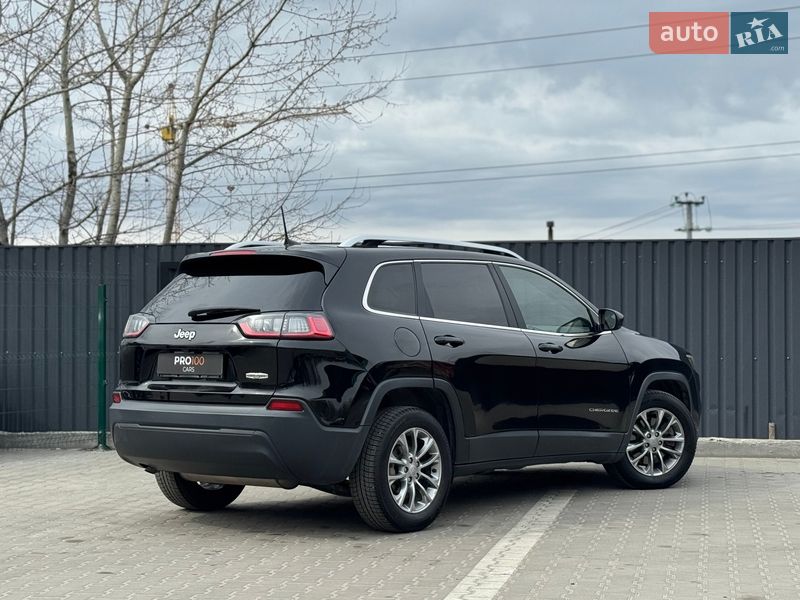 Внедорожник / Кроссовер Jeep Cherokee 2018 в Киеве