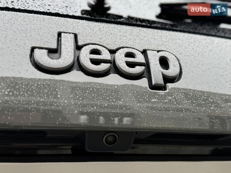 Внедорожник / Кроссовер Jeep Cherokee 2022 в Тернополе