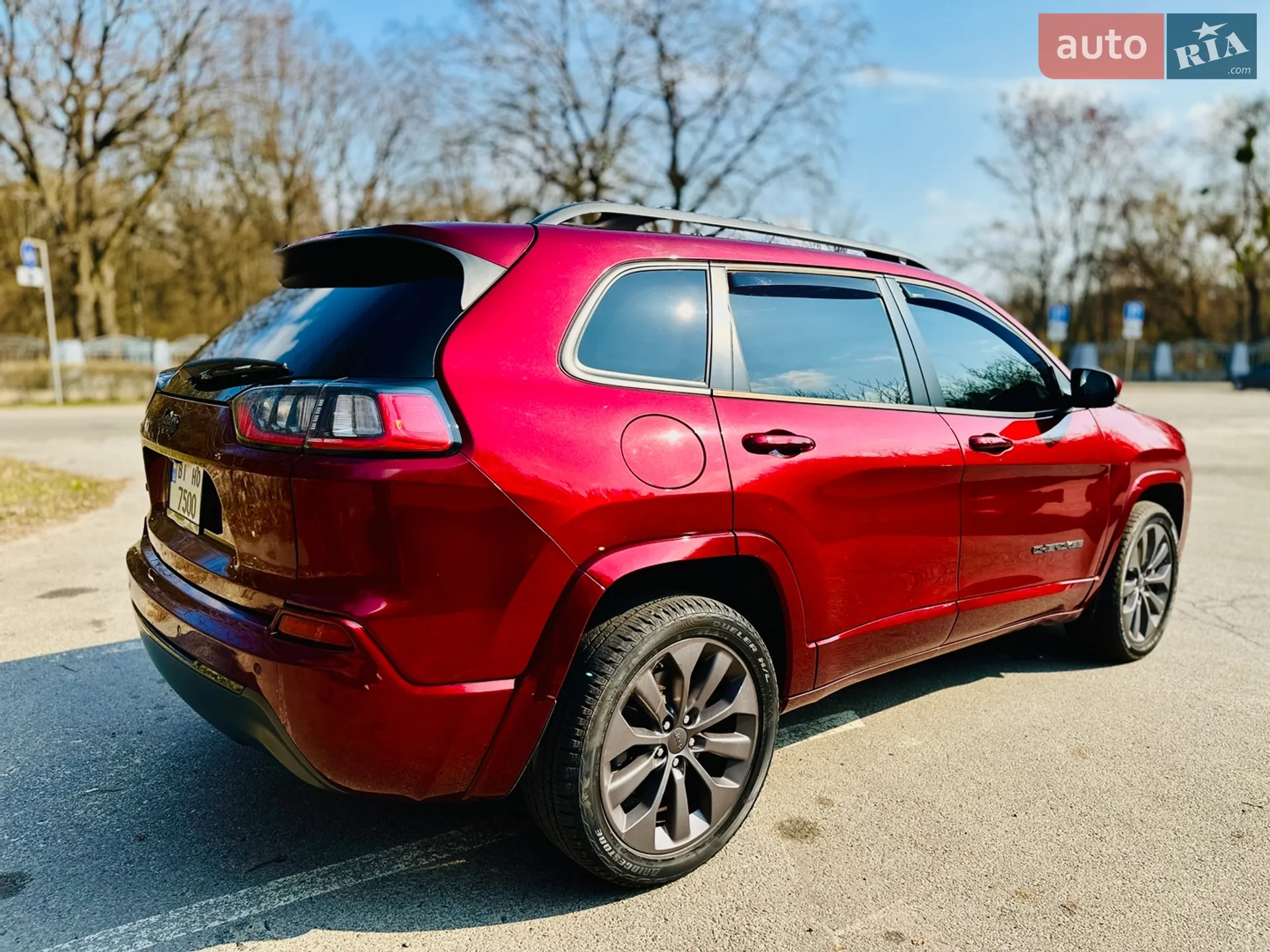 2019 Jeep Cherokee - мініатюра 4