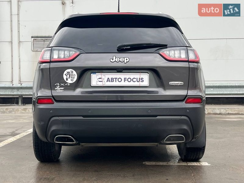 Внедорожник / Кроссовер Jeep Cherokee 2021 в Киеве