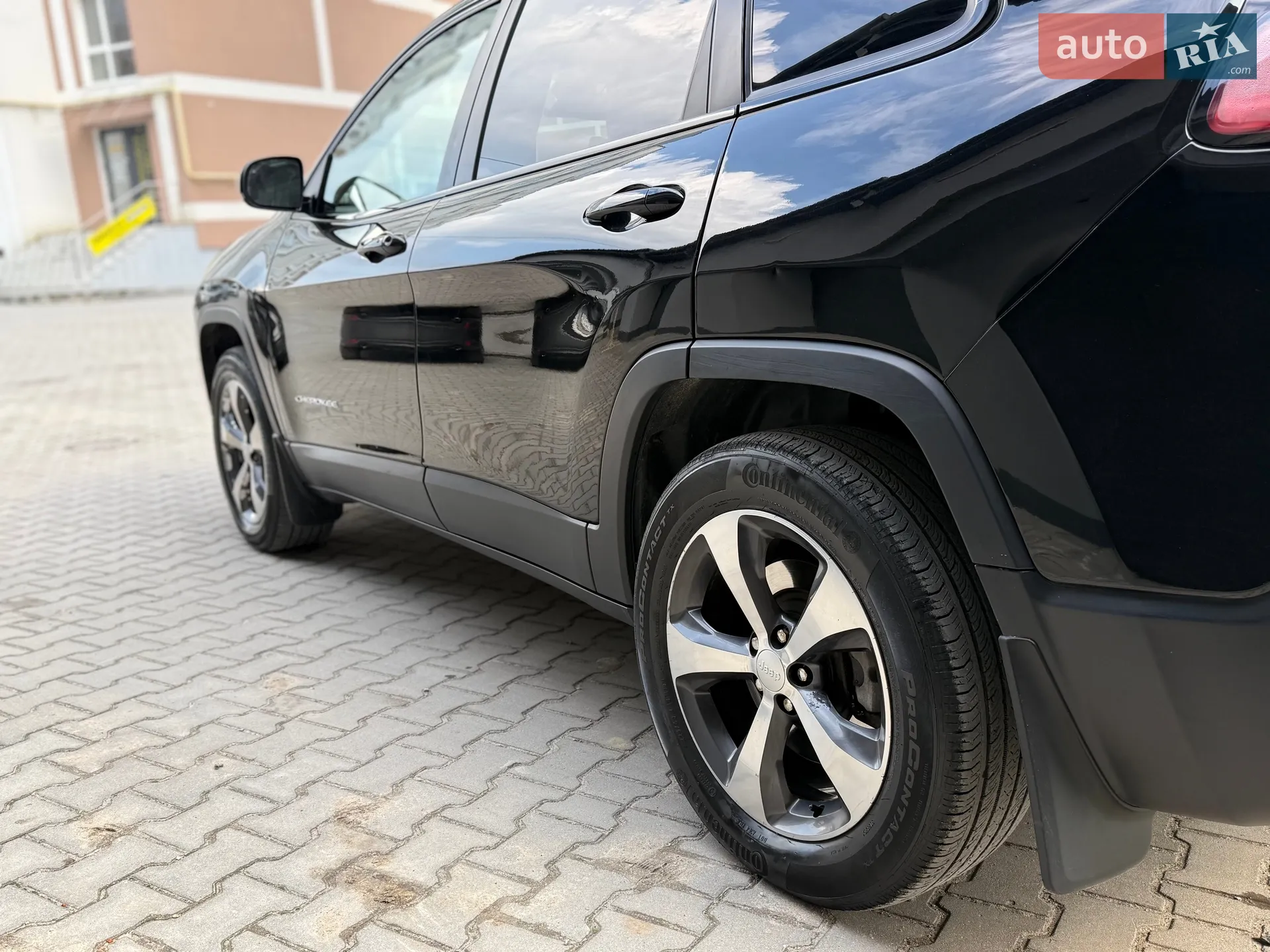 2018 Jeep Cherokee - мініатюра 12