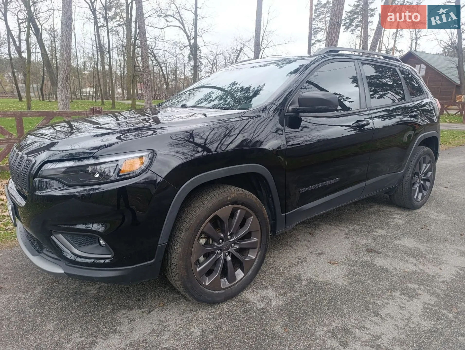 2021 Jeep Cherokee - мініатюра 3