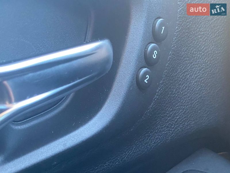 Позашляховик / Кросовер Jeep Cherokee 2017 в Сумах