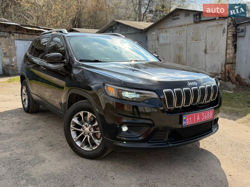 Внедорожник / Кроссовер Jeep Cherokee 2019 в Киеве