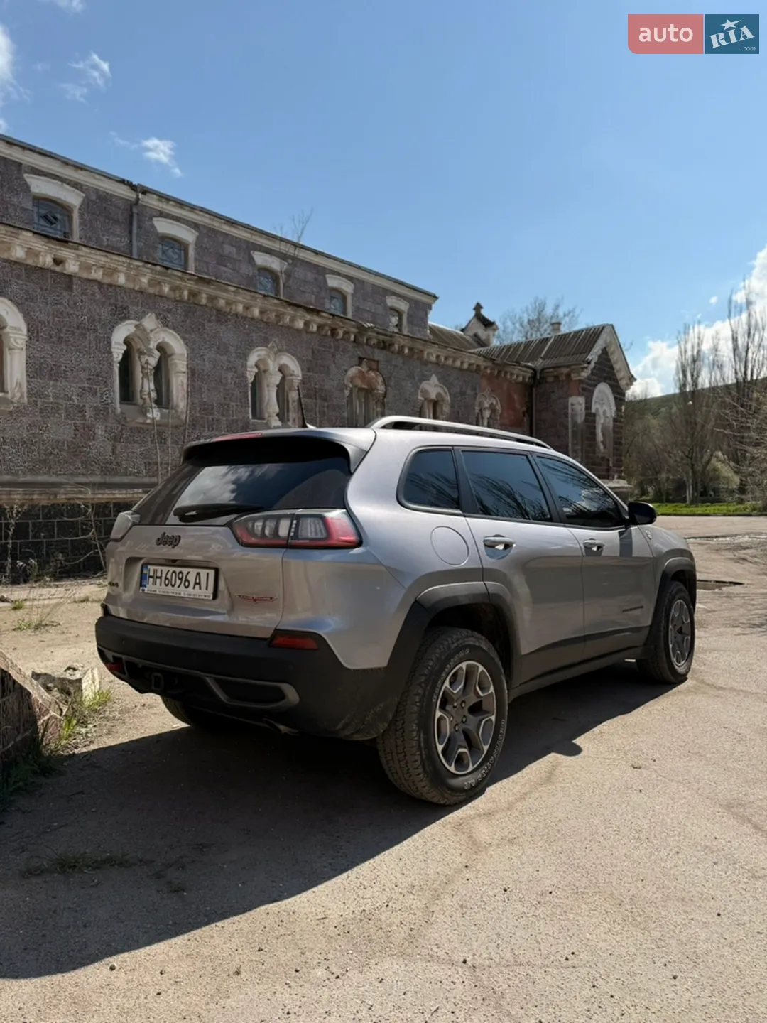 2021 Jeep Cherokee - мініатюра 4