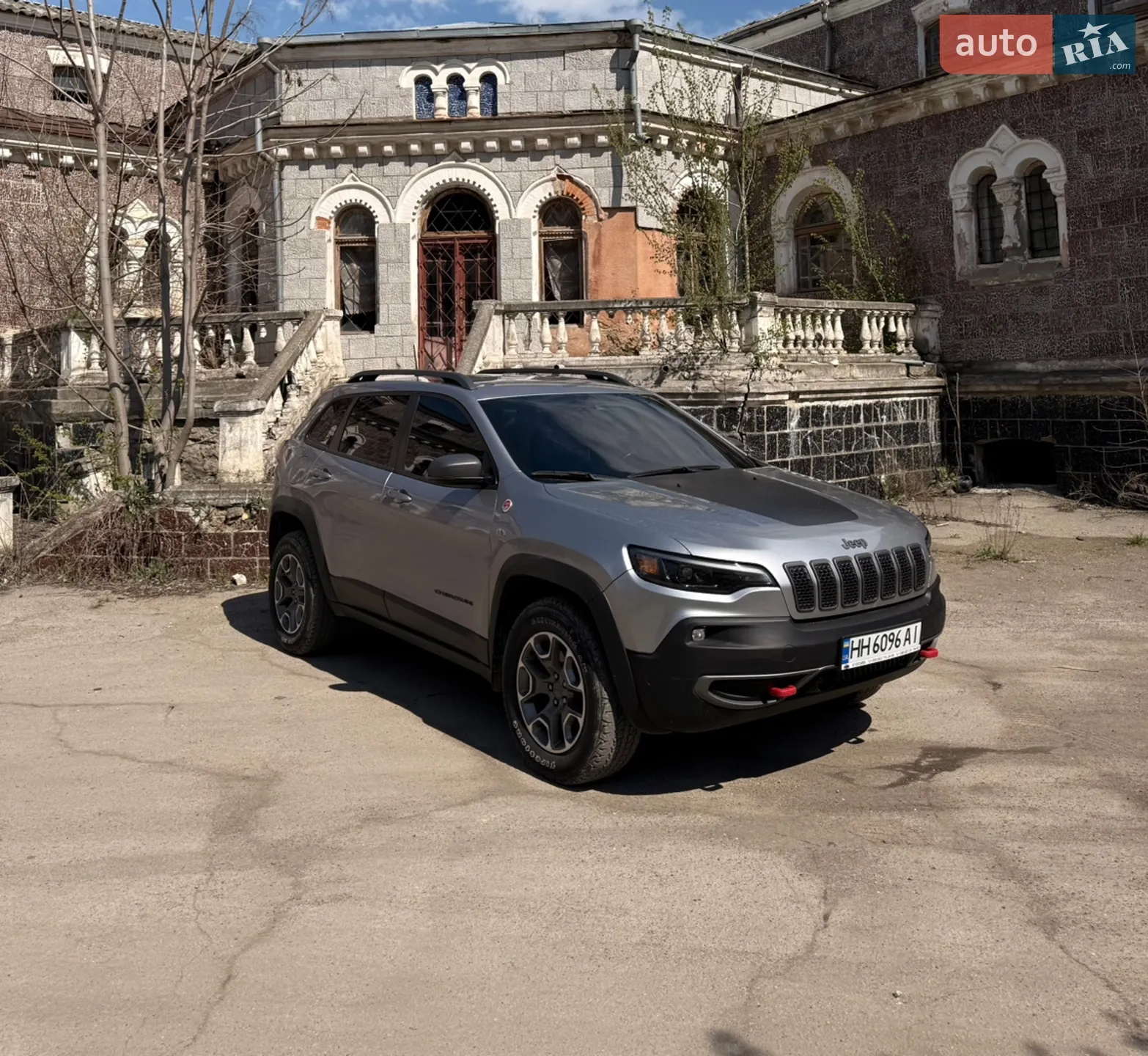 2021 Jeep Cherokee - мініатюра 2