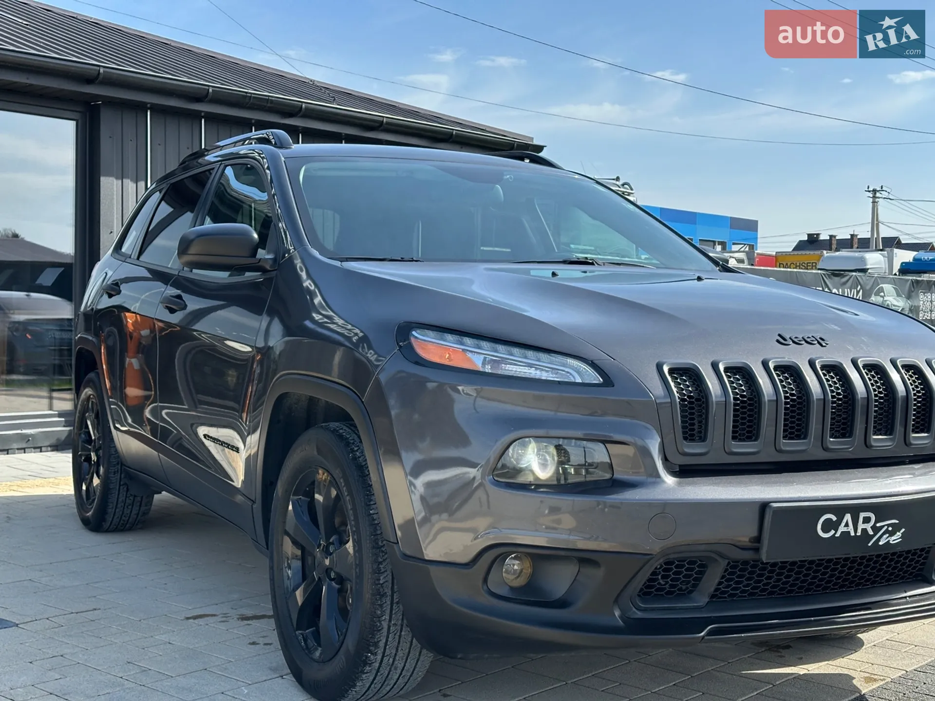 2017 Jeep Cherokee - мініатюра 3