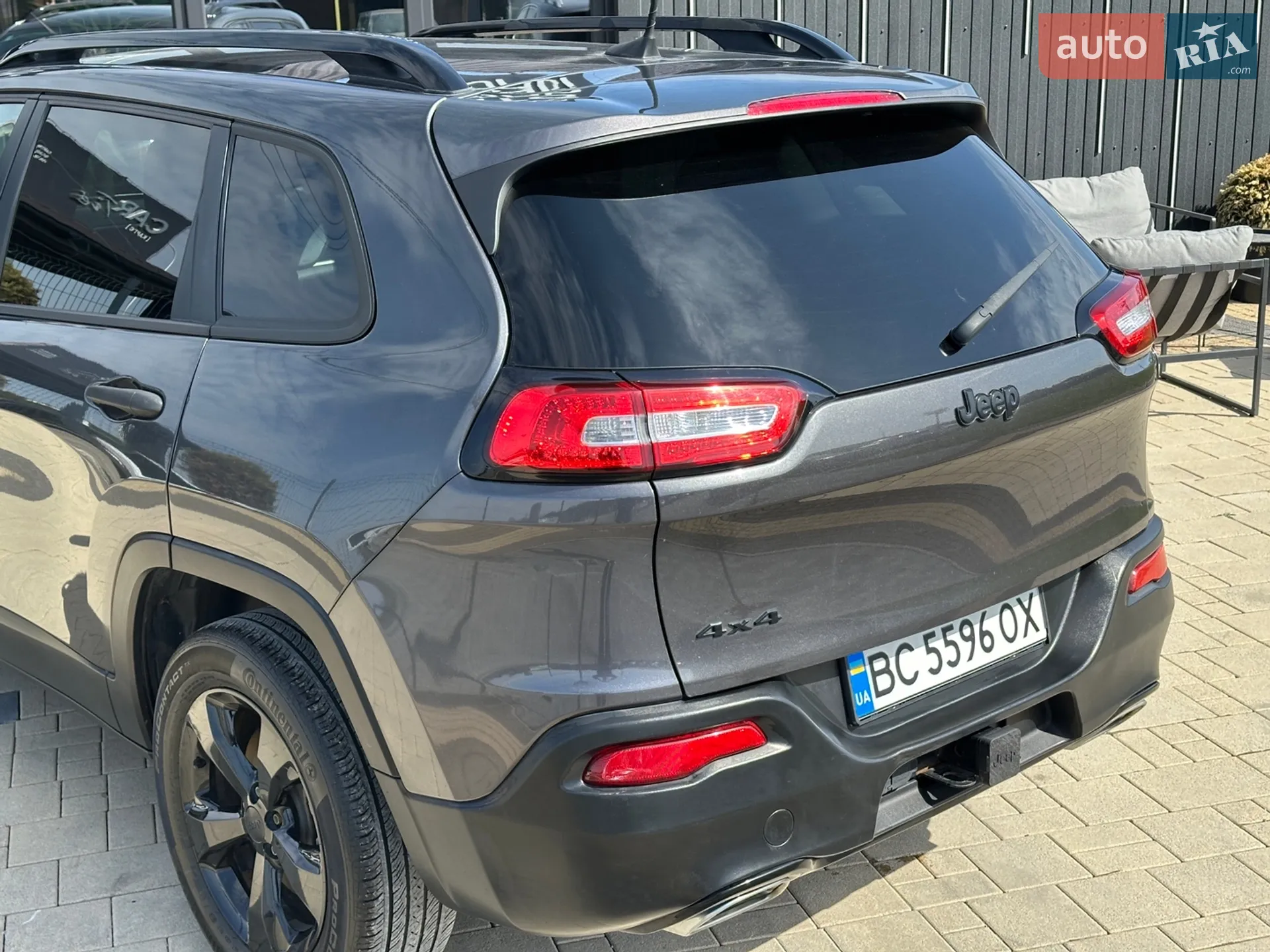 2017 Jeep Cherokee - мініатюра 13