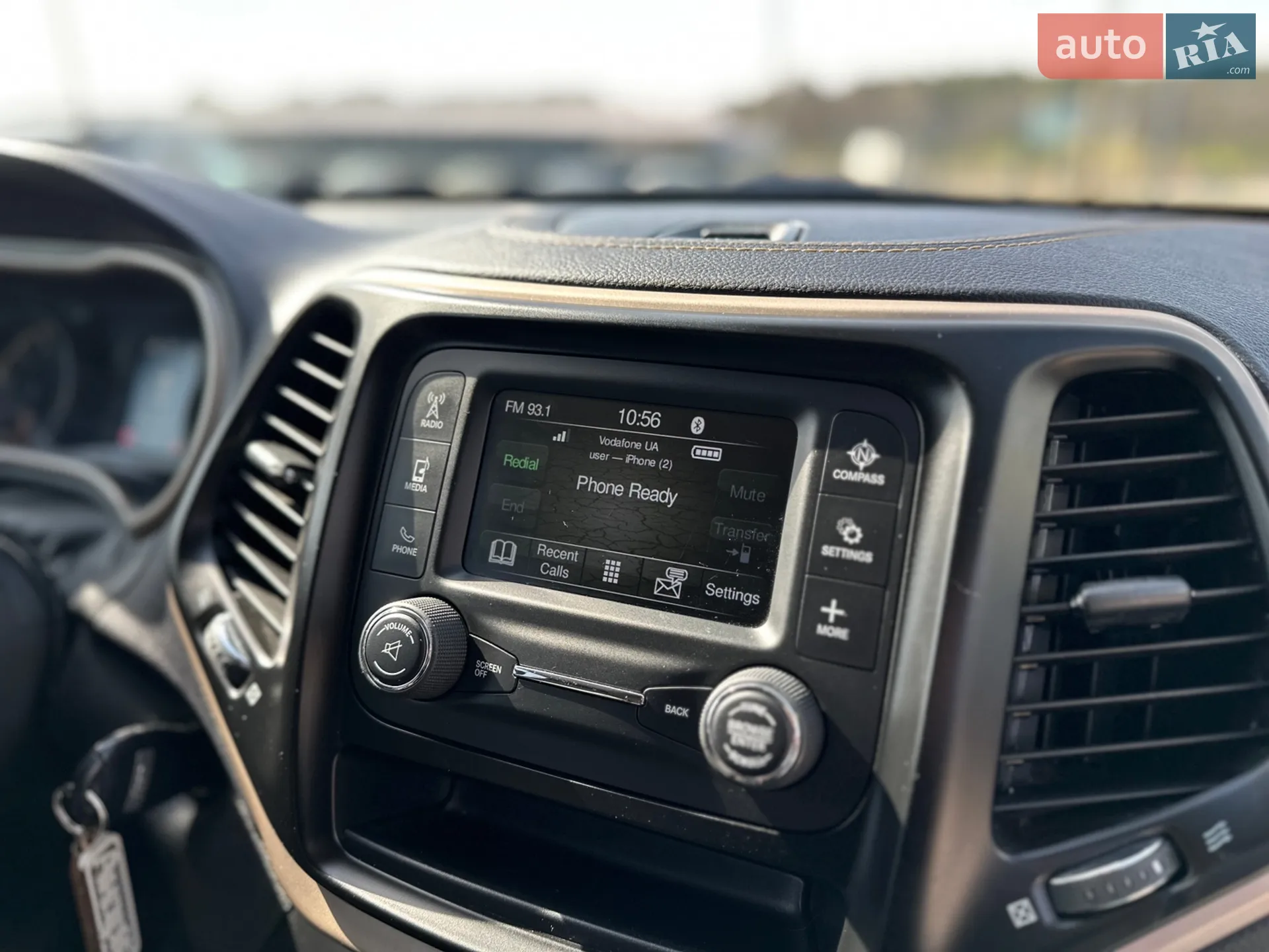 2017 Jeep Cherokee - мініатюра 26