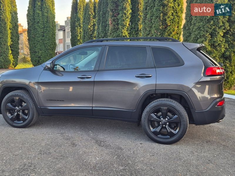 Внедорожник / Кроссовер Jeep Cherokee 2017 в Дубно фото 4 Внедорожник / Кроссовер Jeep Cherokee 2017 в Дубно